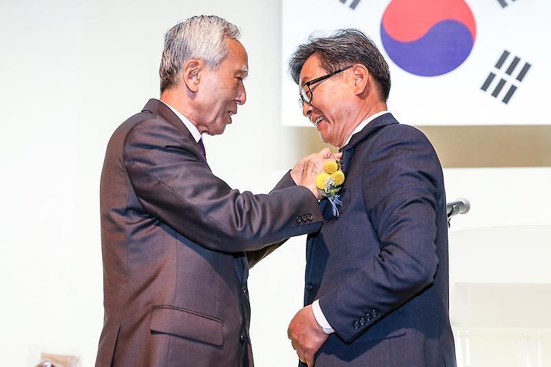 문화원장 이취임식 사진