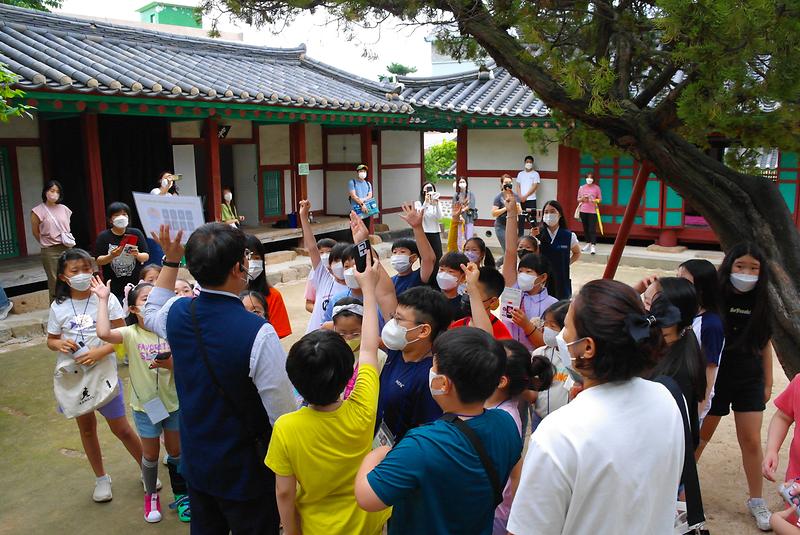 2022 향교활용사업 <꼬마송윤, 위패를 구하라!> 사진